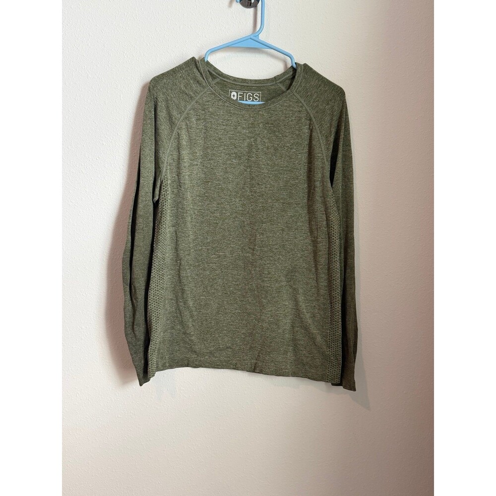 FIGS Salta Seamless Long Sleeve Underscrub Shirt in Heathered Olive Medium